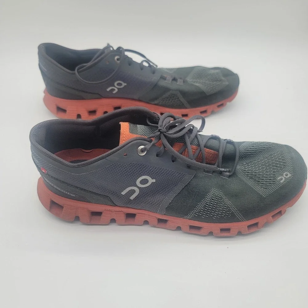On Cloud CloudTec Running Shoes Gray Red Athletic Sneakers Men's US 10.5